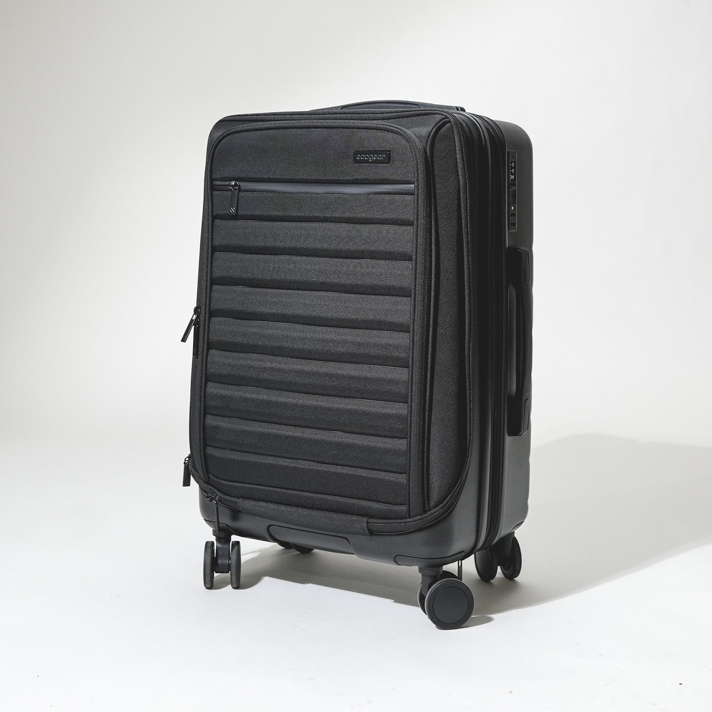 Exclusive VIP Hybrid Carry-on Luggage + Free vacuum bag + Pump + Shoe Bag