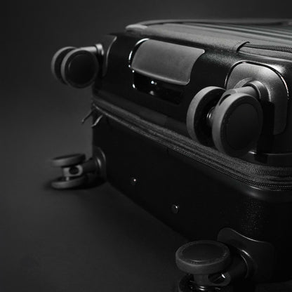 Exclusive VIP Hybrid Carry-on Luggage + Free vacuum bag + Pump + Shoe Bag