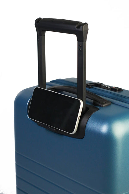 Wonder Barcelona Hardside Spinner Carry-On Luggage with Front Pocket and Laptop Sleeve